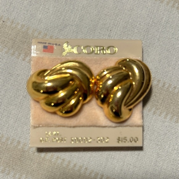 Coro Jewelry - Coro VTG  Twisted Gold Earrings